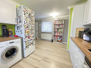 Osbornes Court- click for photo gallery